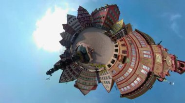 Küçük Tbingen Gezegen. Pazar yerinde 360 kamerayla dolaşmak..