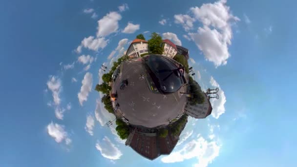 Pequeña Vista Del Planeta Desde Las Calles Berlín Día Soleado — Vídeos de Stock