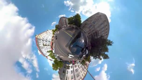 Weinig Uitzicht Vanaf Straten Van Berlijn Een Zonnige Dag Zomer — Stockvideo