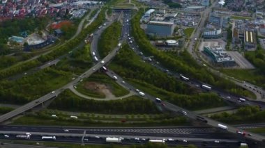 Almanya 'da Leonberg kenti yakınlarındaki Autobahn sınır üçgeninin hava görüntüsü
