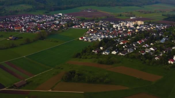 Kis Falu Warmbronn Németországban Serpenyővel Balra Baden Wrttemberg Kora Reggeli — Stock videók