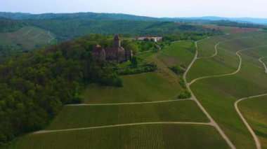 Oberstenfeld 'den Lichtenberg Kalesi' nin havadan görünüşü