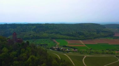 Oberstenfeld 'den Lichtenberg Kalesi' nin havadan görünüşü