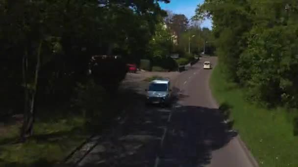 Létání Ulicemi Stuttgartu Střeše Autobusu Slunečného Dne — Stock video