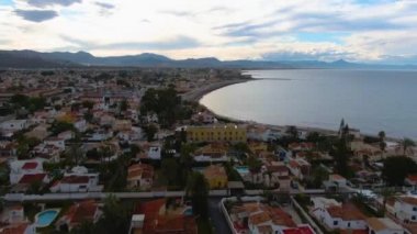 İspanya 'da Denia yakınlarındaki kuzey sahilinin hava görüntüsü.