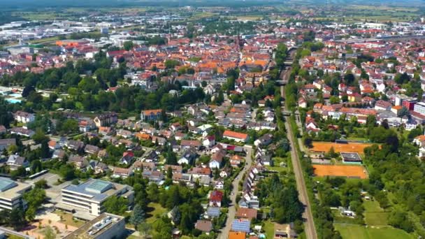 Vista Aérea Ciudad Offenburg Alemania Día Soleado Verano — Vídeos de Stock