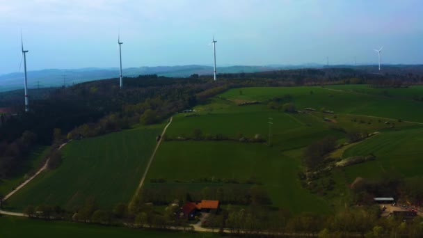 Hessen Almanya Sında Mengeringhausen Yakınlarındaki Rüzgar Türbinlerinin Hava Görüntüsü — Stok video