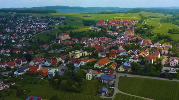 Widok Lotu Ptaka Miasto Talheim Zamek Niemczech Słoneczny Dzień Wiosną — Wideo stockowe