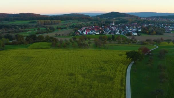 Luftaufnahme Vom Autobahnkreuz Hegau Bodenseenähe Einem Späten Nachmittag Einem Sonnigen — Stockvideo