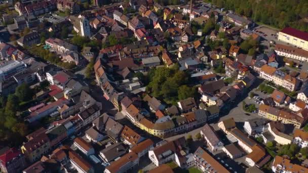 Vista Aérea Cidade Schopfheim Alemanha Floresta Negra Uma Manhã Ensolarada — Vídeo de Stock