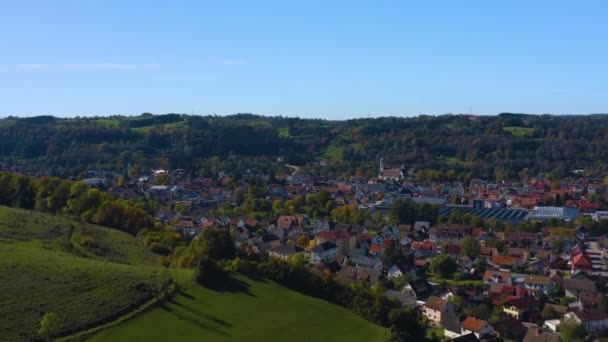 Αεροφωτογραφία Της Πόλης Wehr Στη Γερμανία Ένα Ηλιόλουστο Πρωινό Φθινόπωρο — Αρχείο Βίντεο