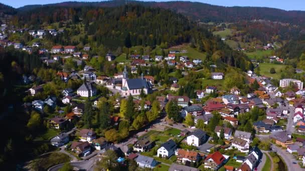 Vue Aérienne Ville Todtmoos Allemagne Par Une Journée Ensoleillée Automne — Video