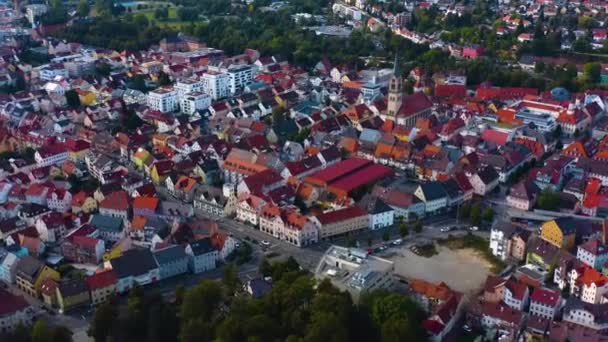 Luftaufnahme Der Stadt Und Des Schlosses Tuttlingen — Stockvideo