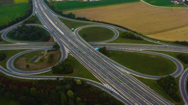 Вид Воздуха Пересечение Автомагистрали Хаузене Германии Летом Солнечный День — стоковое видео