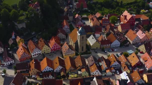 Vista Aérea Del Pueblo Betzenstein Alemania Día Soleado Verano — Vídeo de stock