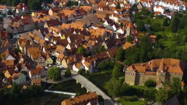 Αεροφωτογραφία Της Πόλης Lauf Der Pegnitz Στη Γερμανία Μια Συννεφιασμένη — Αρχείο Βίντεο