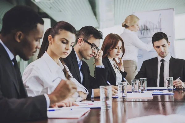 Multiracial Team of Business People in Office. — Stock Photo, Image