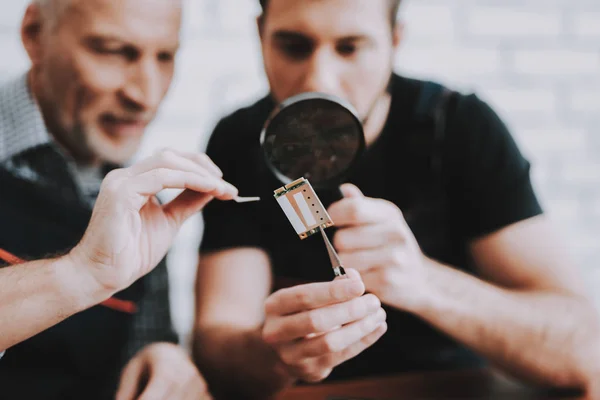 Two Men Repairing Hardware Equipment Repair Shop Worker Tools Computer — Stock Photo, Image