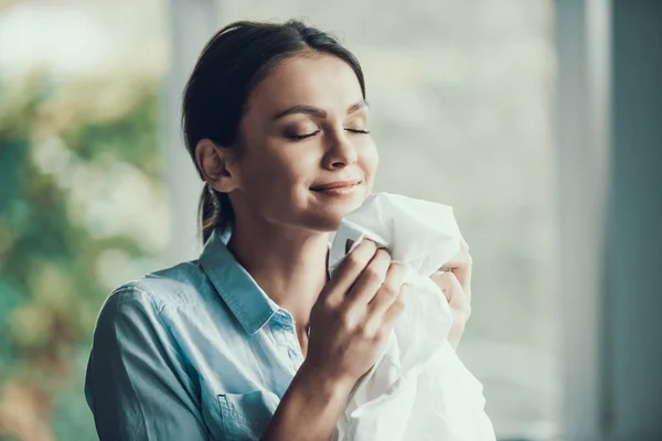 Young Pretty Smiling Woman Smeling Clean Clothes Portrait Happy Beautiful — Stock Photo, Image