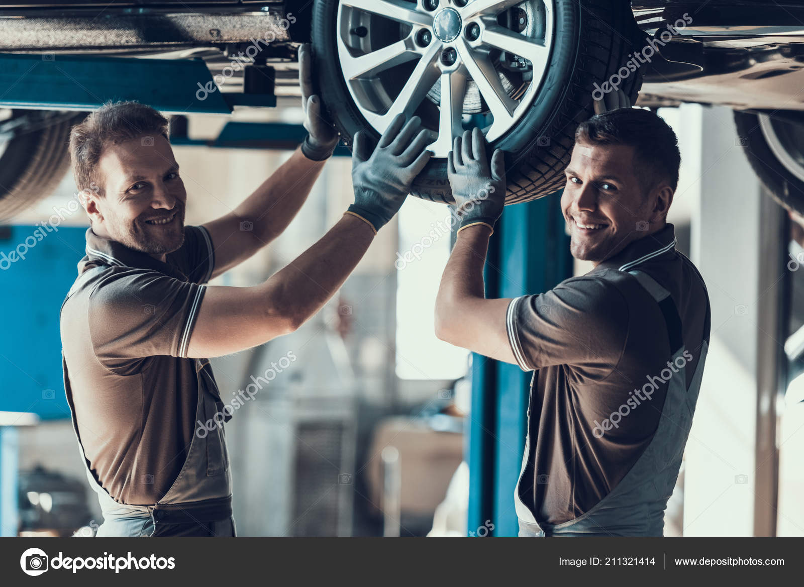 Automatic by while helm. Automatic by while helm. Макс паткин. Automatic by while helm. Cogan pakai helm.