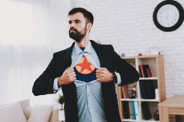 Takım elbise gizler süper kahraman yan adam. Harekete geçme zamanı. Çifte hayat. Alter Ego. Ger hazır. Dünyayı kurtarmak. Sağlam ve güçlü. Gizli bir kişilik. Güven ve cesaret. Lime lime gömlek.