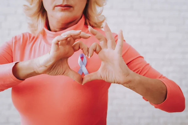 Hermosa Blusa Rosa Corazón Tiempo Soporte Ayuda Sustento Para Todas — Foto de Stock