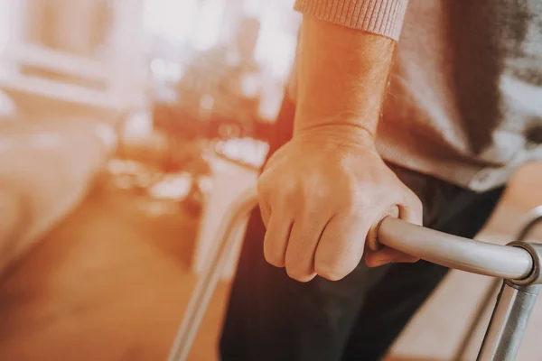 Man Holds On. Walker for Adults. Nursing Home. — Stock Photo, Image