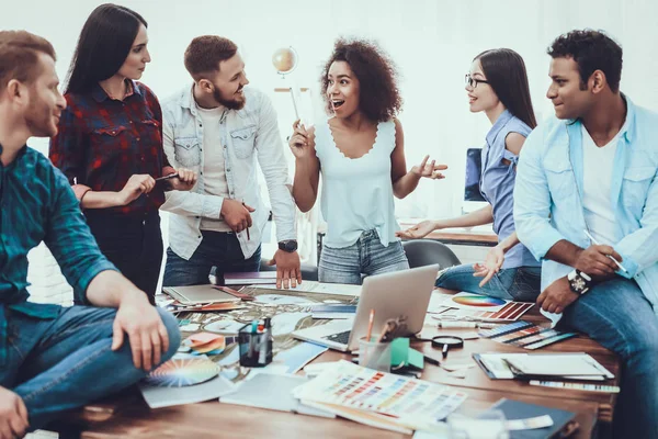 Lavoro Squadra Gruppo Campioni Colore Progettazione Progetto Cooperazione Giovane Progettisti — Foto Stock