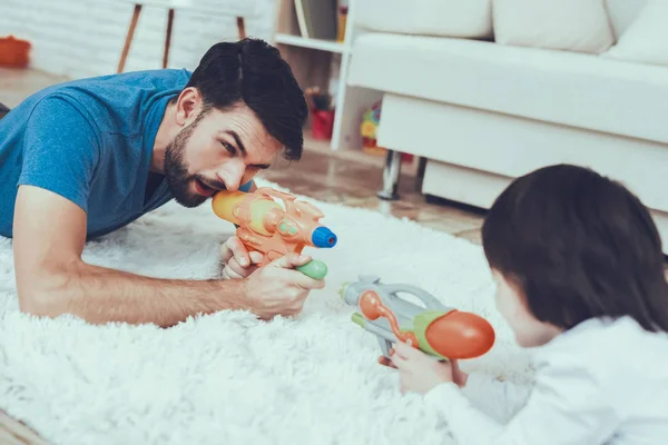 Home Time Toys Boy Have Fun Son Plays Games Happy — Stock Photo, Image