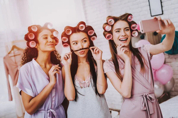Frauentag Emotionale Frauen Weißer Innenraum Internationale Frauen Glücklicher Frauentag Lächelnde — Stockfoto