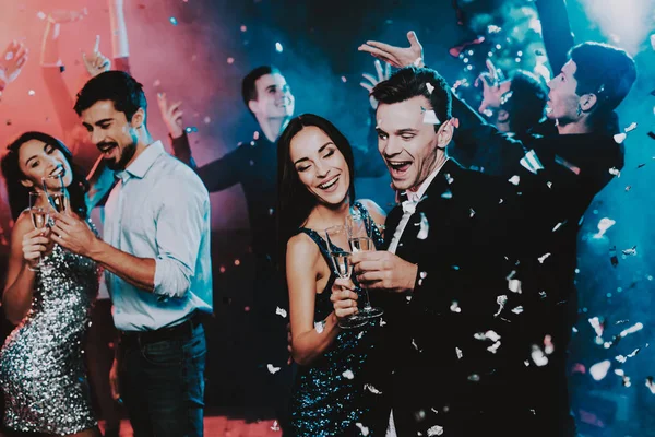 Happy Young People Dancing New Year Party Happy New Year — Stock Photo, Image