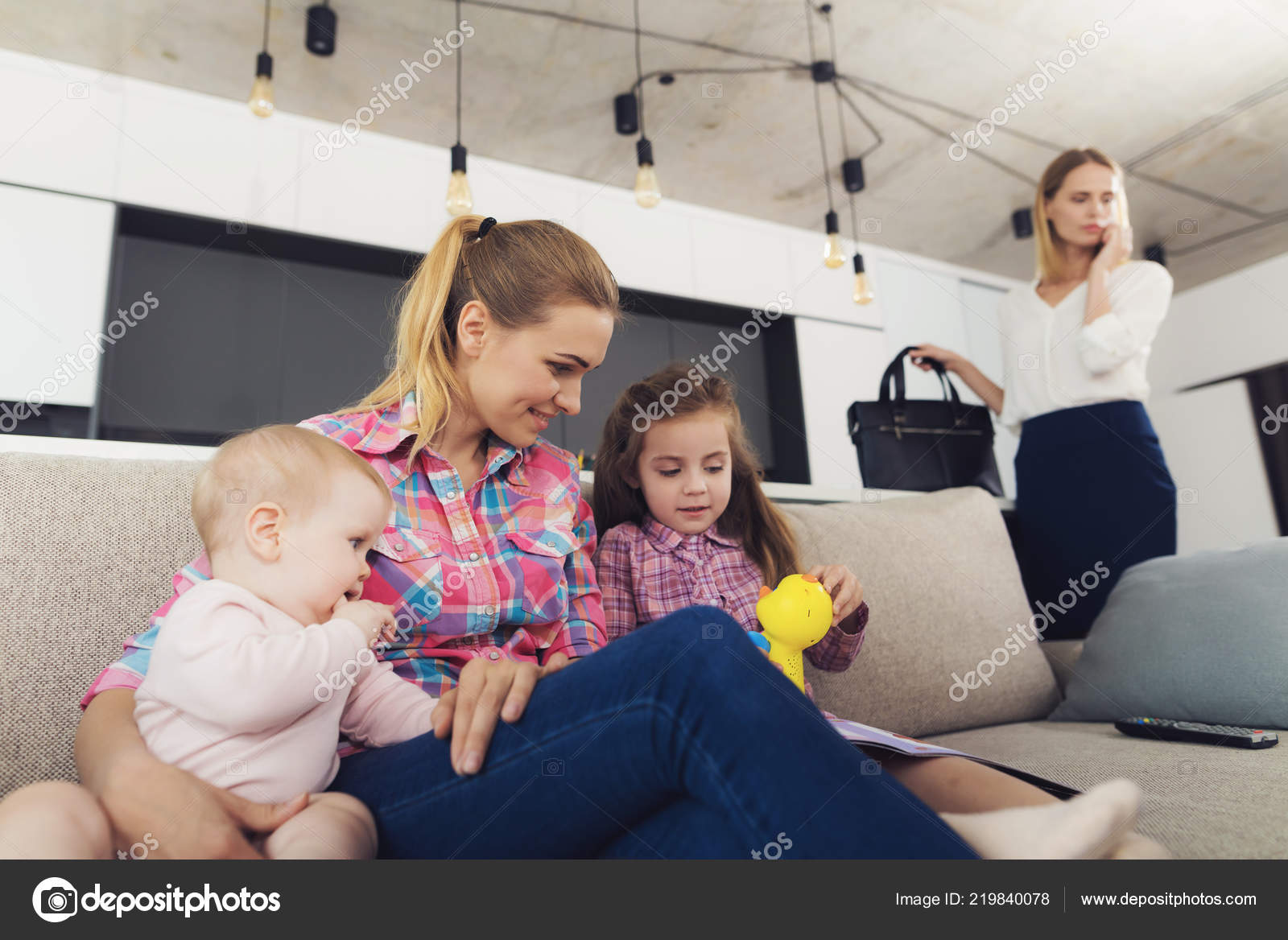 Музыка мама звонит