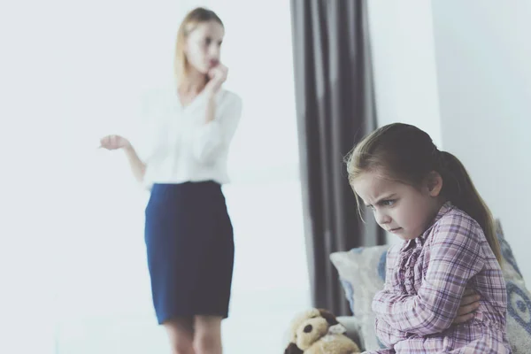 Upset Girl Sitting Indoors Mother Telephones Pretty Caucasian Girl Takes — Stock Photo, Image