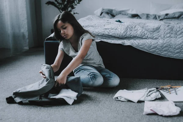 Cute Girl Packing Bag Sits Floor Bedroom Serious Black Haired — Stock Photo, Image