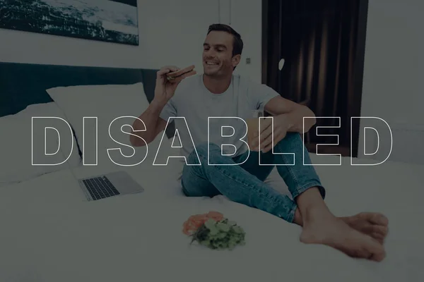Disabled Man Man Sitting Bed Laptop Computer Lying Bed Vegetables — Stock Photo, Image