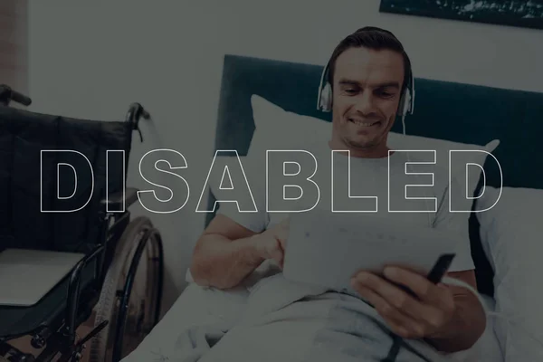 Disabled Man Man Lying Bed Man Watching Video Tablet Man — Stock Photo, Image