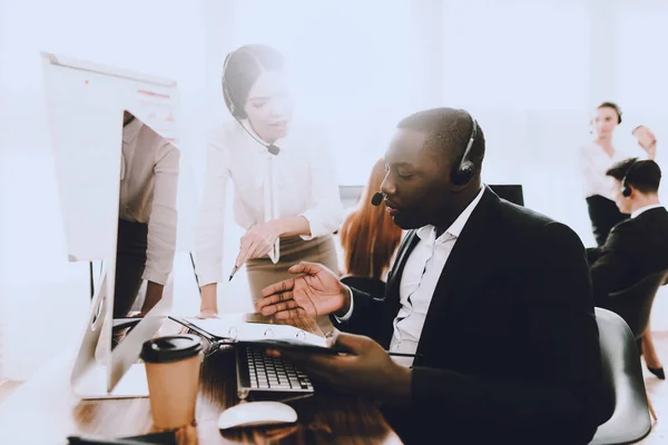 Upset Managers Working Modern Call Center Manager Computer Businessman Workplace — Stock Photo, Image