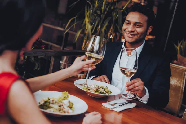 Cheerful Couple Love Dating Restaurant Romantic Couple Love Dating Cheerful — Stock Photo, Image