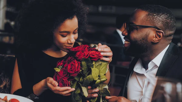 African American Couple Dating Restaurant Romantic Couple Love Dating Cutel — Stock Photo, Image