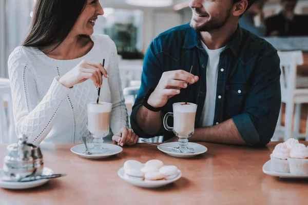 Paar Rusten Cafe Paar Mooie Jonge Man Vrouw Personen Zit — Stockfoto