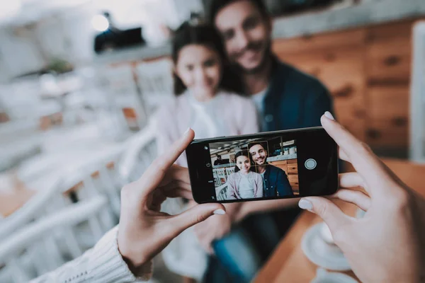 Aile Cafe Dinleniyor Anne Baba Kızı Ailedir Anne Fotoğrafları Baba — Stok fotoğraf