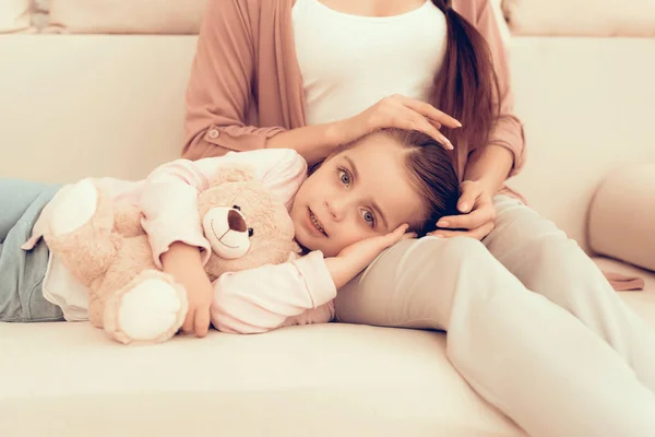 Maman Amuse Avec Fille Enfants Jeux Domicile Repose Toi Chez — Photo