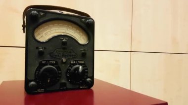 Eski vintage Avometre closeup
