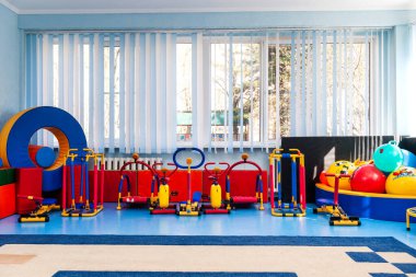 ROSTOV-ON-DON, Rusya - 4 Nisan 2019, anaokulunda donanımlı spor salonu