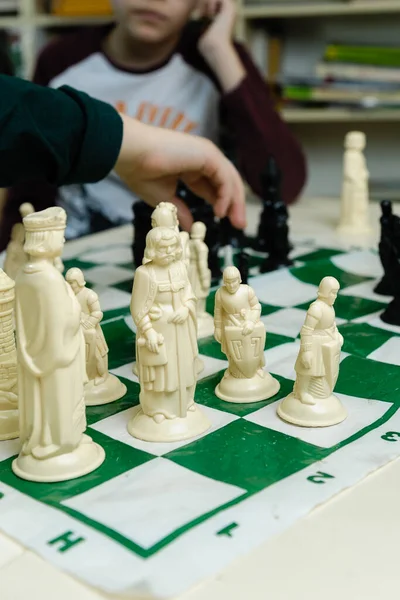 Boys Play Chess Hands Close Chess Pieces Old Beautiful Focus — Stock Photo, Image