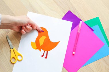 Anneler Günü el sanatları için adım adım talimatlar. Gerekli malzemeler.