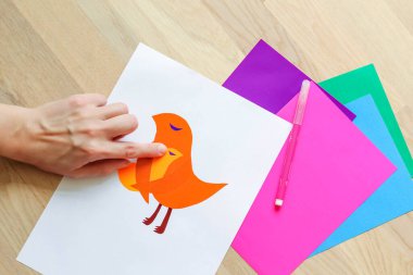 Anneler Günü el sanatları için adım adım talimatlar. Gerekli malzemeler.