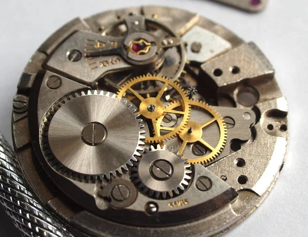 Stary Mechanizm Zegarka Mechanicznego Zbliżenie Małych Narzędzi — Zdjęcie stockowe