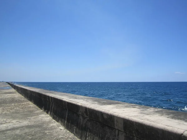 Küba, paseo por una isla del caribe. Playa Varadero.