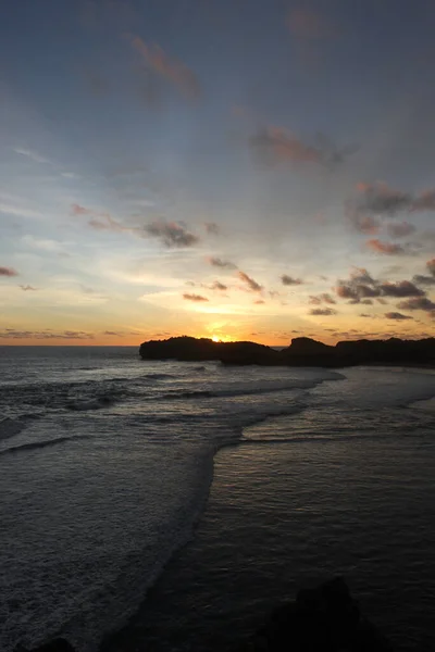 Solnedgång Sadranan Beach Yogyakarta Indonesien — Stockfoto